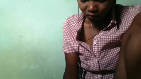 Snapshot of olgaaldy chatting on February 9, 2026, 3:43 am olgaaldy online show from February 9, 2026, 3:43 am