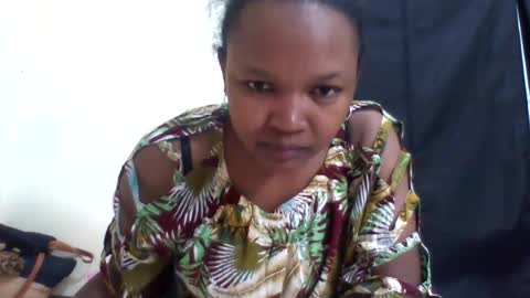 Snapshot of olgaaldy chatting on June 14, 2026, 4:31 pm olgaaldy online show from June 14, 2026, 4:31 pm