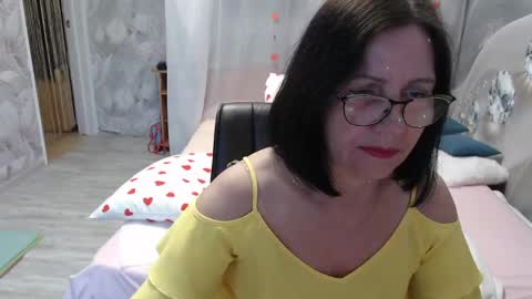 OlgaHottie online show from May 19, 2026, 11:55 pm