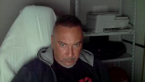 Snapshot of olimpio1230 chatting on October 1, 2025, 3:51 pm olimpio1230 online show from October 1, 2025, 3:51 pm