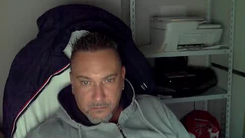 Snapshot of olimpio1230 chatting on November 17, 2025, 4:13 pm olimpio1230 online show from November 17, 2025, 4:13 pm