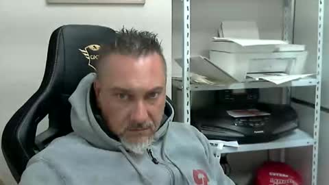 Snapshot of olimpio1230 chatting on November 28, 2025, 4:20 pm olimpio1230 online show from November 28, 2025, 4:20 pm