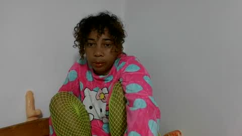 olinaa online show from July 7, 2026, 4:04 am