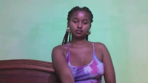 olinah610 online show from November 19, 2025, 6:19 pm