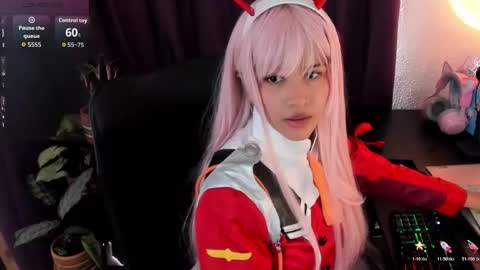  Mar  online show from October 26, 2025, 2:45 pm