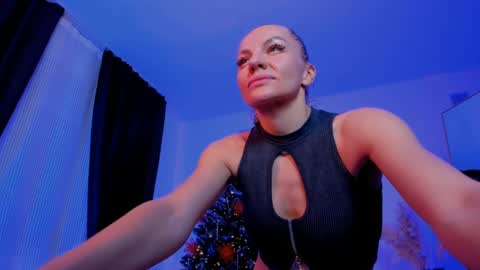 Snapshot of oliva_candy chatting on December 24, 2024, 11:55 pm oliva_candy online show from December 24, 2024, 11:55 pm