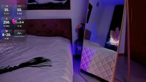 Snapshot of oliva_candy chatting on September 24, 2025, 1:47 pm oliva_candy online show from September 24, 2025, 1:47 pm