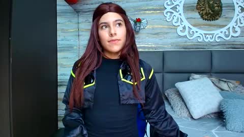 Oliver  online show from March 1, 2025, 8:42 pm