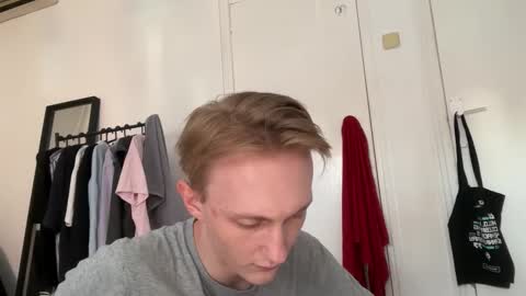 Oliver and Thomas online show from November 2, 2025, 1:46 pm