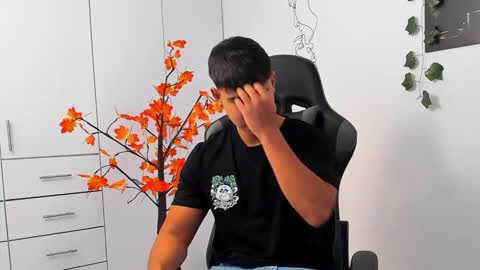 Oliver bray online show from January 6, 2026, 5:49 pm