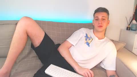 Oliver online show from January 15, 2025, 7:01 pm