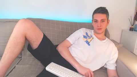 Oliver online show from February 9, 2025, 3:45 pm