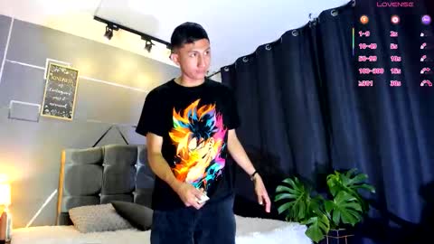 oliver mr  online show from October 6, 2025, 7:33 pm