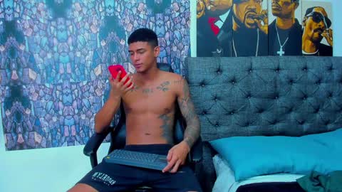 oliver_smith_2 online show from February 5, 2025, 3:20 pm