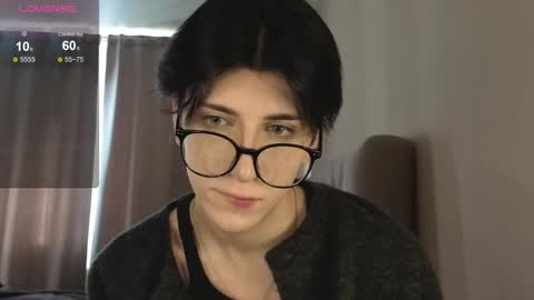 oliver online show from February 5, 2026, 6:40 am