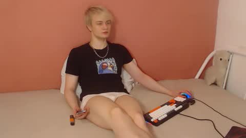 Oliver online show from March 18, 2026, 12:58 am