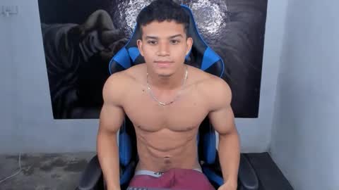 oliver thompsson online show from December 4, 2024, 12:25 pm