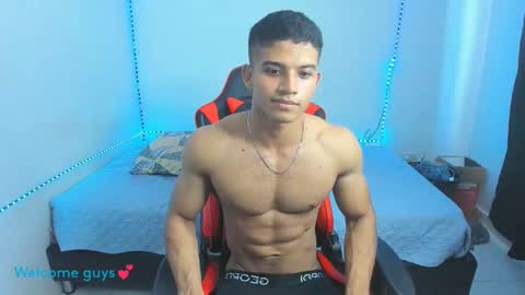 oliver thompsson online show from January 20, 2025, 8:07 pm