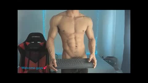 oliver thompsson online show from January 7, 2026, 6:43 pm