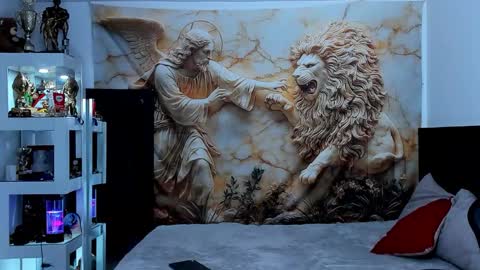 oliver_tommy online show from November 6, 2025, 2:18 pm