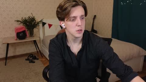 Oliver Evans online show from January 4, 2025, 12:37 am