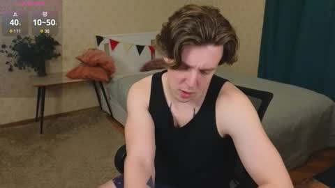 Snapshot of oliver_travis chatting on November 29, 2025, 3:20 am Oliver Evans online show from November 29, 2025, 3:20 am