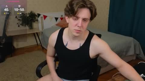 Snapshot of oliver_travis chatting on January 11, 2026, 3:11 am Oliver Evans online show from January 11, 2026, 3:11 am