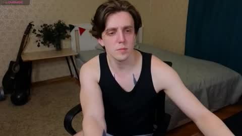 Snapshot of oliver_travis chatting on February 12, 2026, 3:56 am Oliver Evans online show from February 12, 2026, 3:56 am