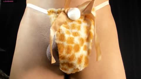 Snapshot of oliver_wonderful chatting on October 30, 2025, 10:06 am Oliver online show from October 30, 2025, 10:06 am