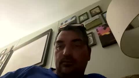 Snapshot of oliverclothesoff1211 chatting on May 15, 2026, 5:25 am oliverclothesoff1211 online show from May 15, 2026, 5:25 am