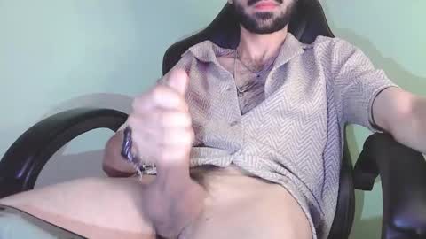 Oliver online show from April 11, 2026, 4:00 pm