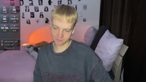 oliver online show from October 27, 2025, 6:17 am