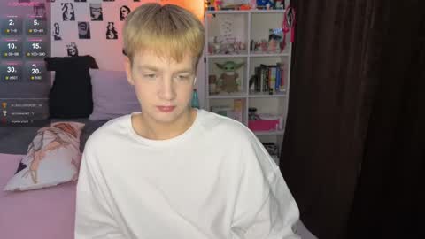 oliver online show from November 19, 2025, 1:33 pm