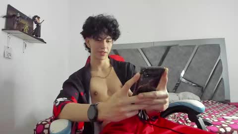 Snapshot of oliverthompson_01 chatting on March 6, 2025, 3:13 am oliverthompson_01 online show from March 6, 2025, 3:13 am