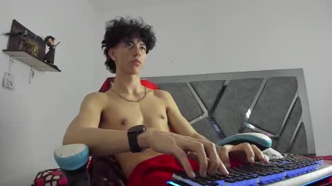 Snapshot of oliverthompson_01 chatting on March 6, 2025, 6:19 am oliverthompson_01 online show from March 6, 2025, 6:19 am