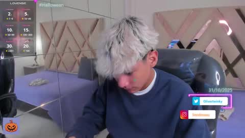 Oliver online show from October 30, 2025, 1:56 pm