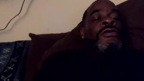 Snapshot of olivertwist1273 chatting on October 3, 2025, 4:53 am olivertwist1273 online show from October 3, 2025, 4:53 am