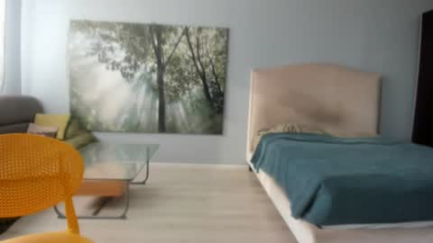 olivia__dream online show from July 23, 2026, 3:32 pm