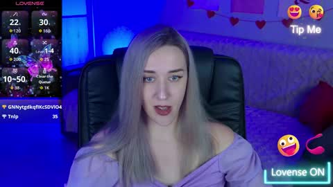 olivia_daze online show from September 26, 2025, 11:09 pm