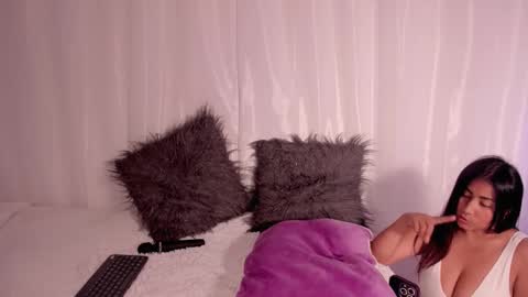 IG Im Oliviamorrys X OliviaMorrys online show from March 11, 2026, 10:38 pm