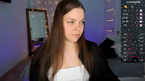 Olivia online show from February 10, 2025, 9:25 am