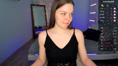 Olivia online show from February 18, 2025, 5:42 am