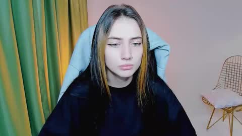 Snapshot of olivia_norton_ chatting on September 14, 2025, 9:19 am olivia_norton_ online show from September 14, 2025, 9:19 am