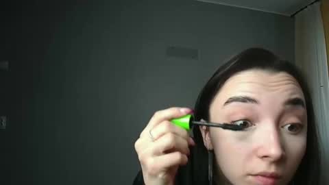 Olivia online show from February 28, 2025, 7:26 am