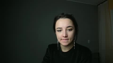 Olivia online show from February 28, 2025, 2:42 pm