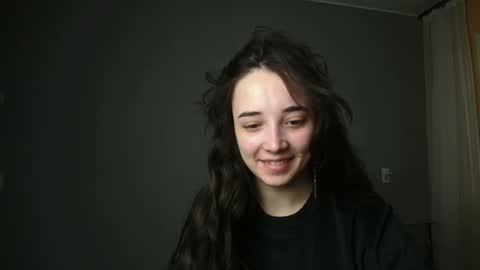 Olivia online show from March 1, 2025, 11:39 am