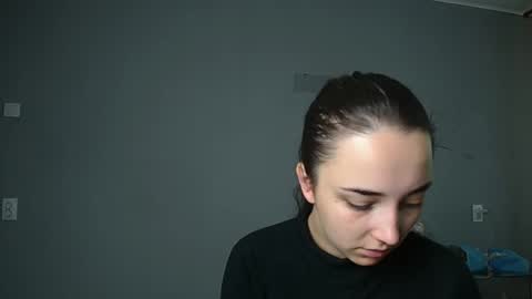 Olivia online show from September 25, 2025, 9:13 am