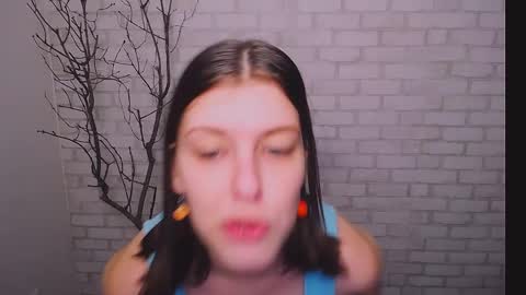 Olivia online show from January 24, 2025, 10:43 am