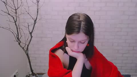 Olivia online show from January 25, 2025, 8:21 am