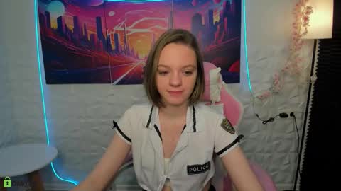 Olivia online show from November 28, 2025, 1:19 am